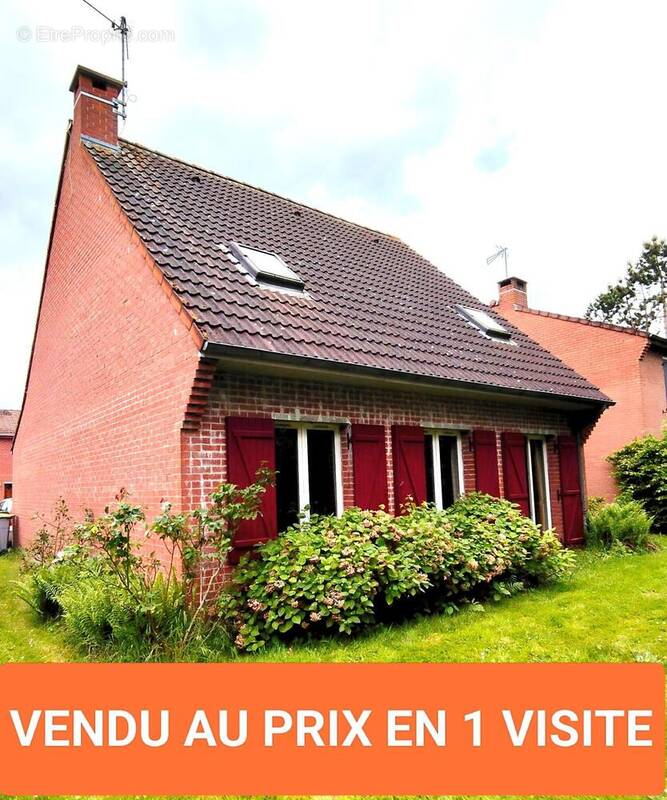 Photo 1 - Maison à LA CHAPELLE-D'ARMENTIERES