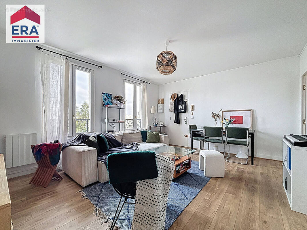 Appartement à IVRY-SUR-SEINE
