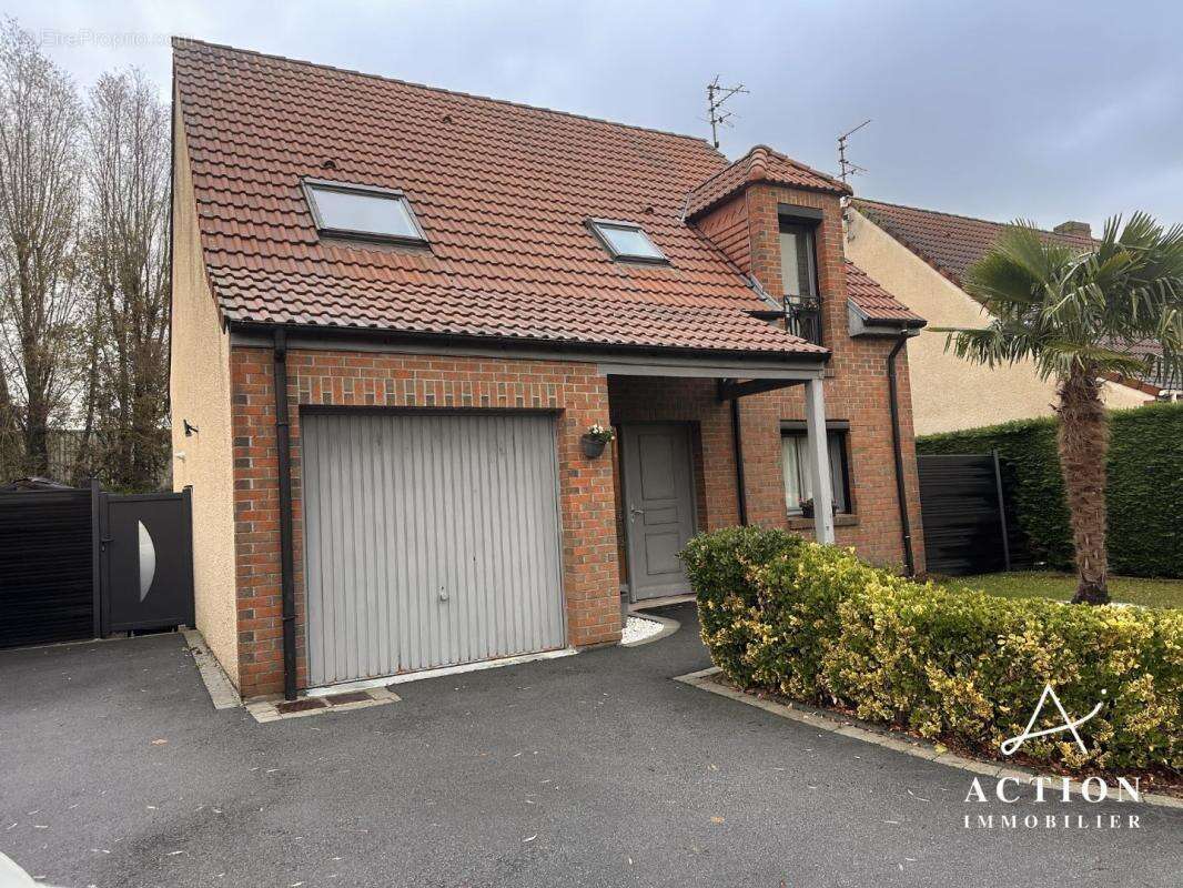 Maison à LYS-LEZ-LANNOY