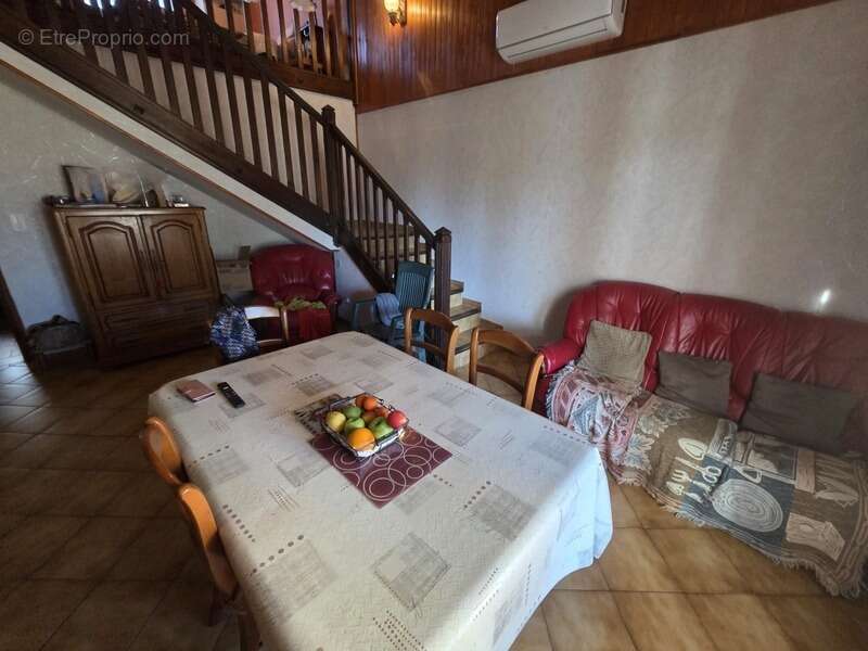 Maison à SAINT-CHRISTOL-LES-ALES