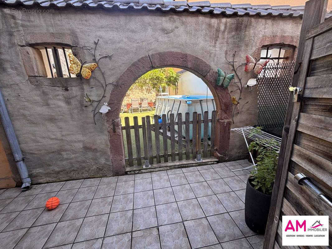 Maison 346 m² à Soultz-Haut-Rhin  - photo 4