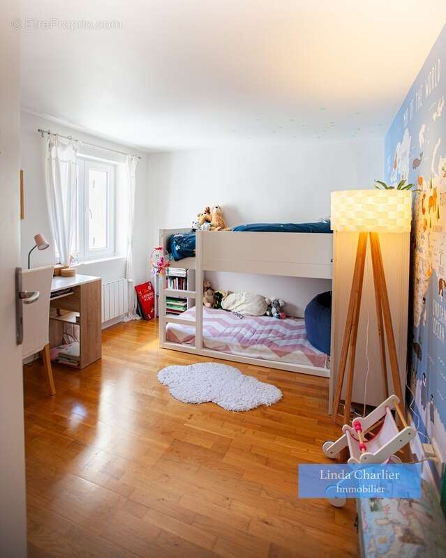 Maison à SAINT-NOM-LA-BRETECHE