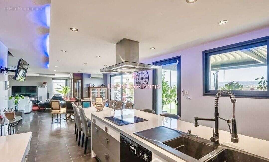 Maison à LA REDORTE