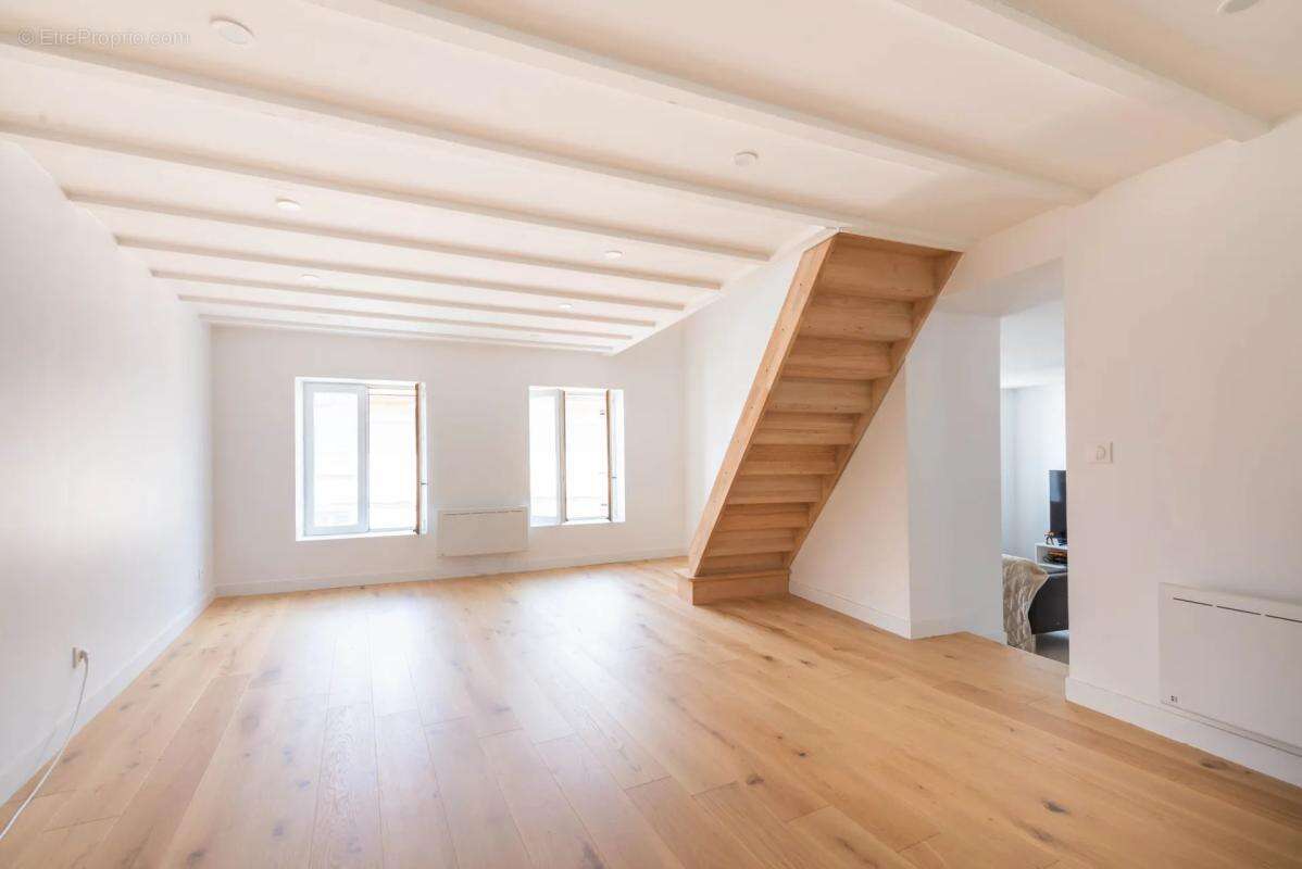 Herblay- hypercentre- duplex 117 m² refait a neuf - photo 4