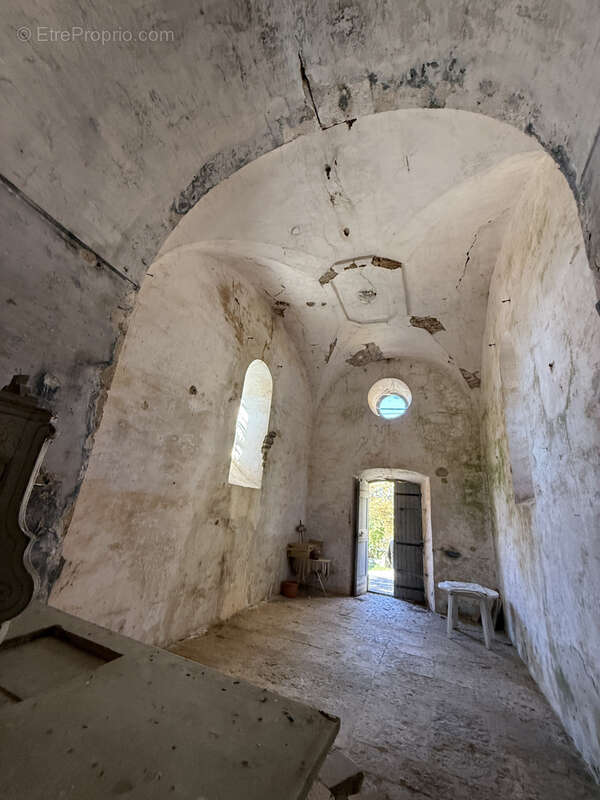 À vendre   Château de Rogues, un bien d'exception chargé d'histoire - photo 13