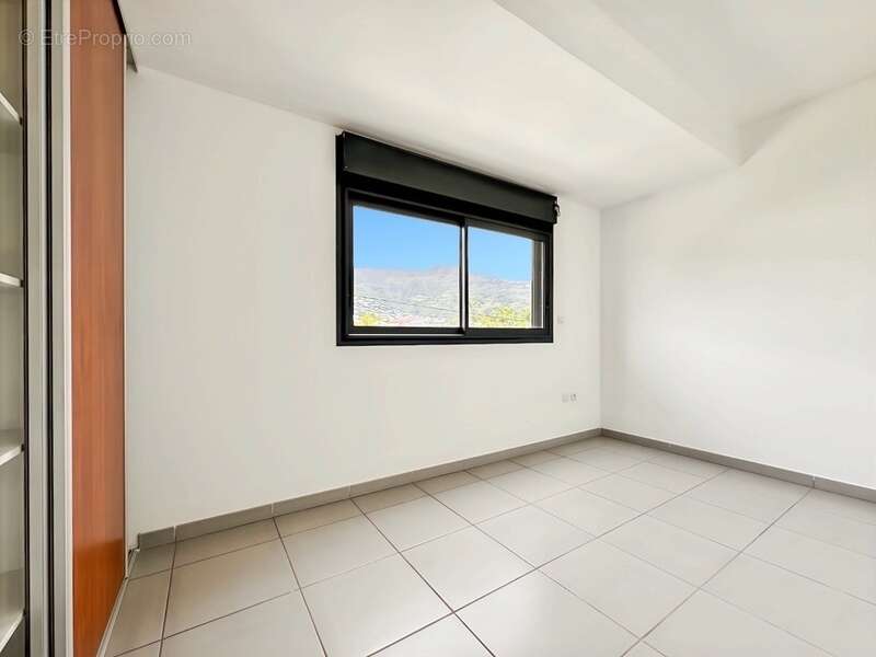 Appartement à SAINT-DENIS