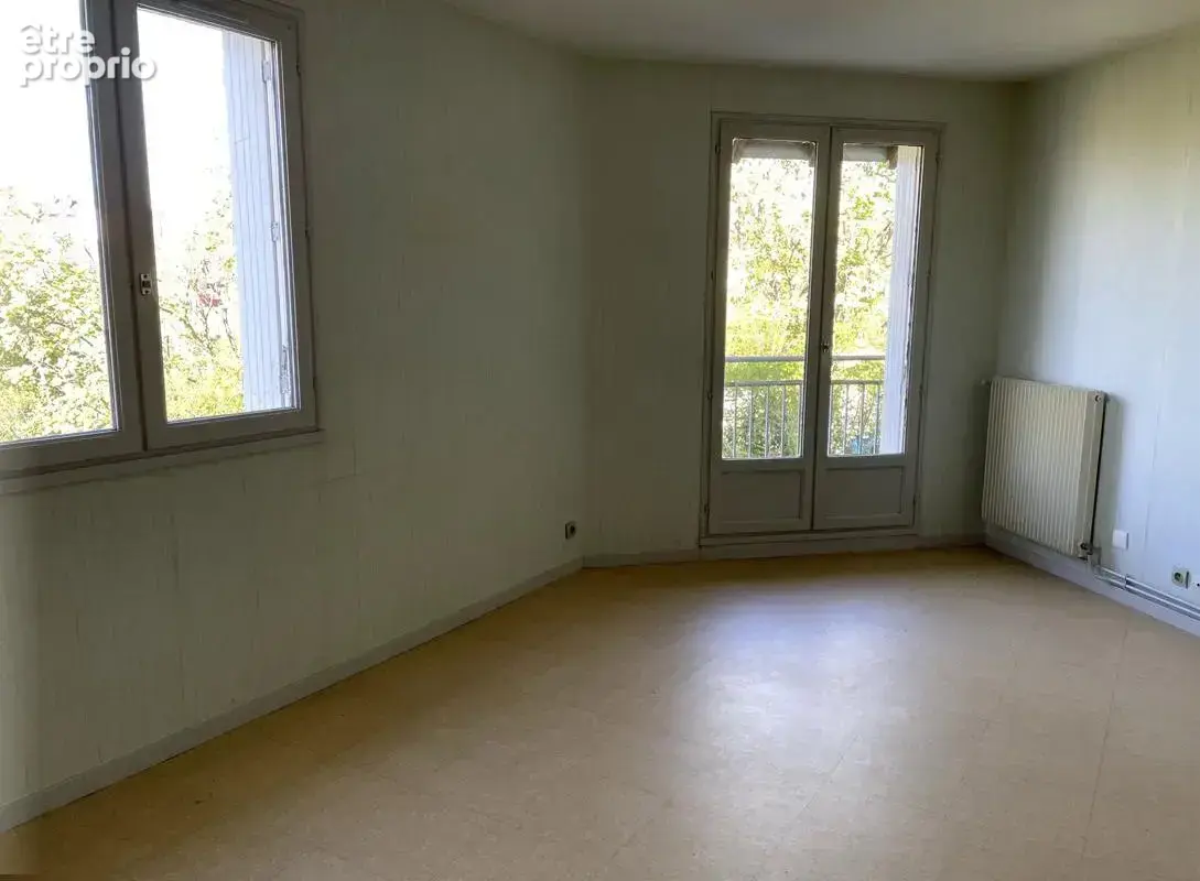 Appartement à CHINON