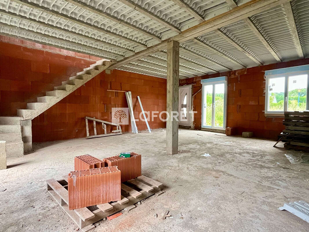 Maison à HONDAINVILLE