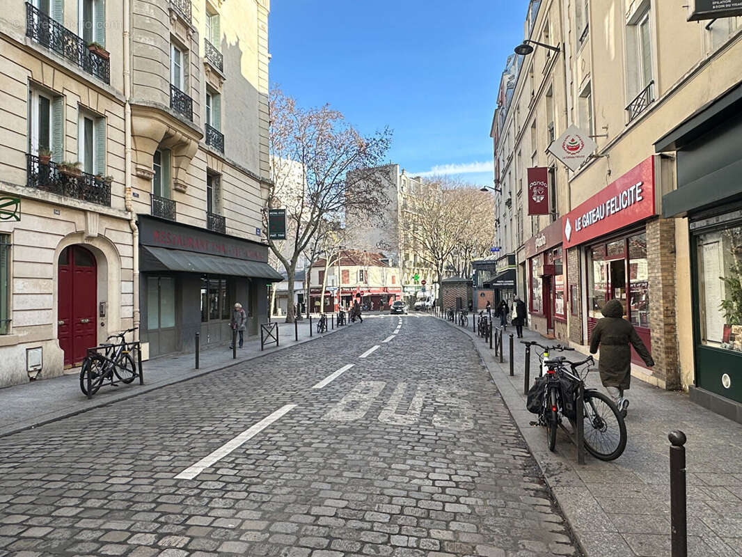 Appartement à PARIS-18E