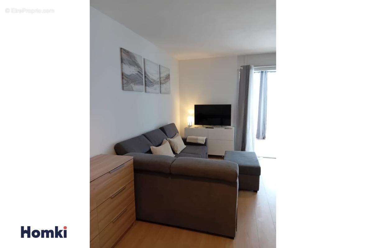 Appartement à SAINT-CYR-SUR-MER