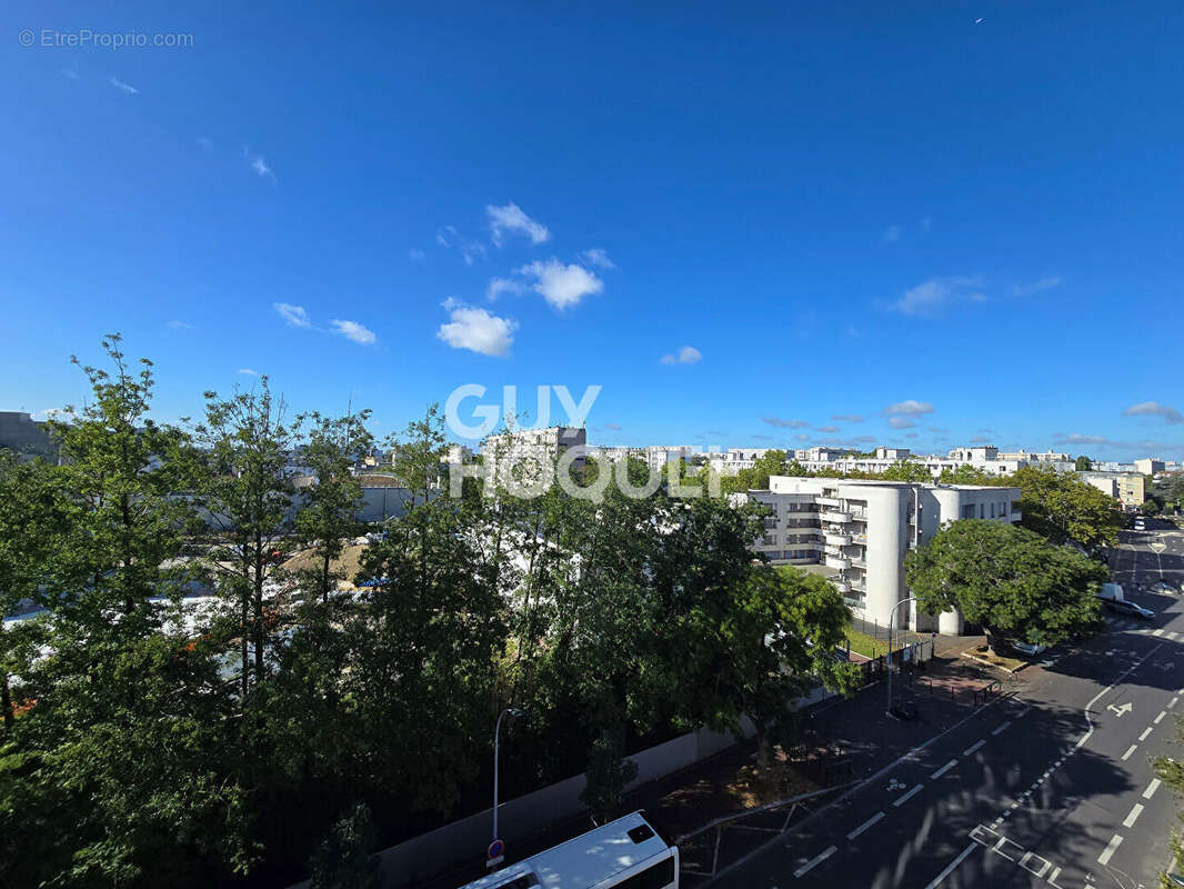 Appartement à BAGNEUX