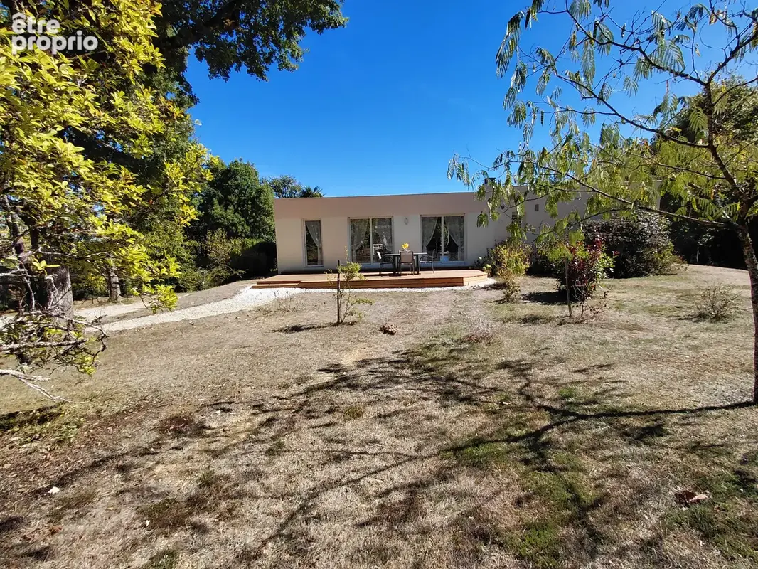Belle propriété de 170 m2 sur CHANCELADE à l'orée du bois avec 8000m2 de terrain - photo 3