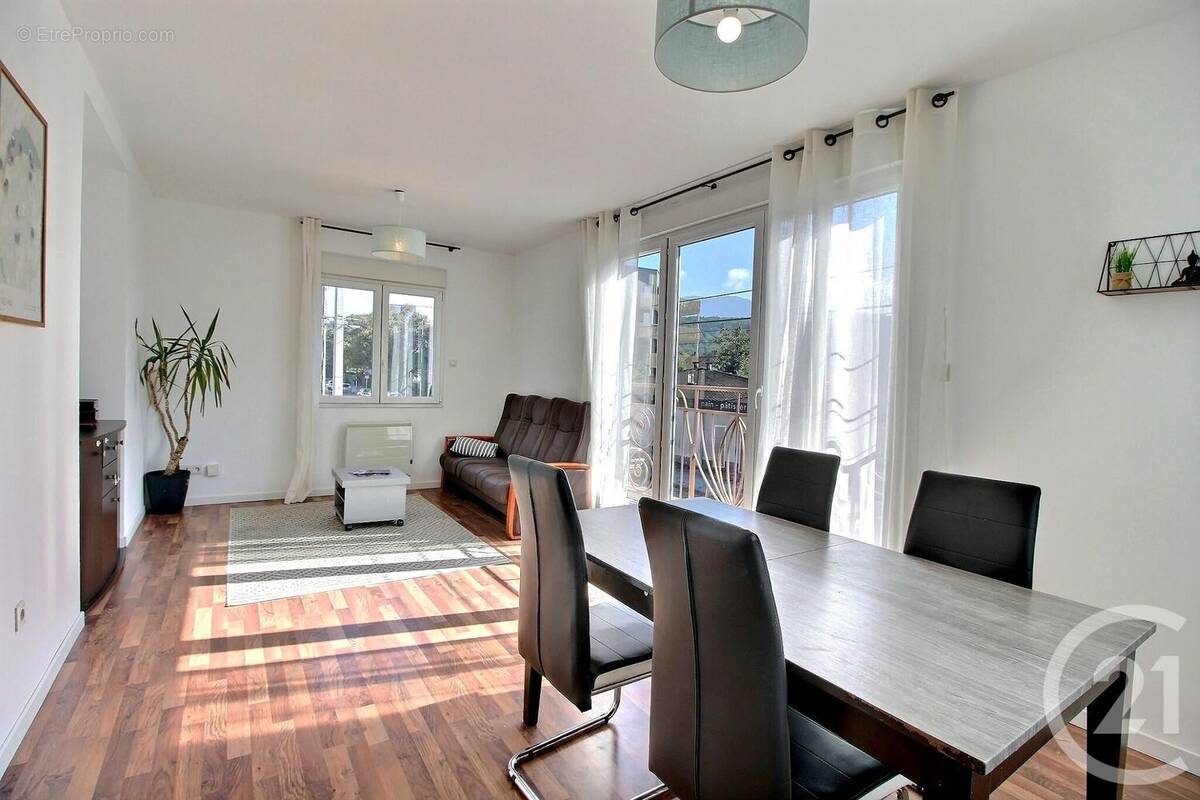 Appartement à THONON-LES-BAINS