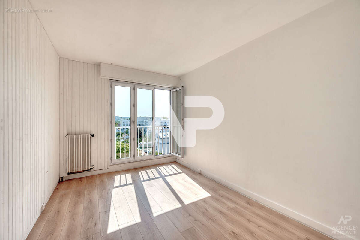 Appartement à RUEIL-MALMAISON