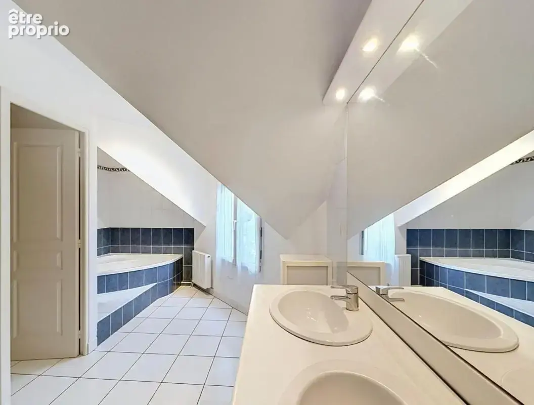 Maison d'architecte voisins le bretonneux - 8 pièce(s) - 205 m2 - photo 10