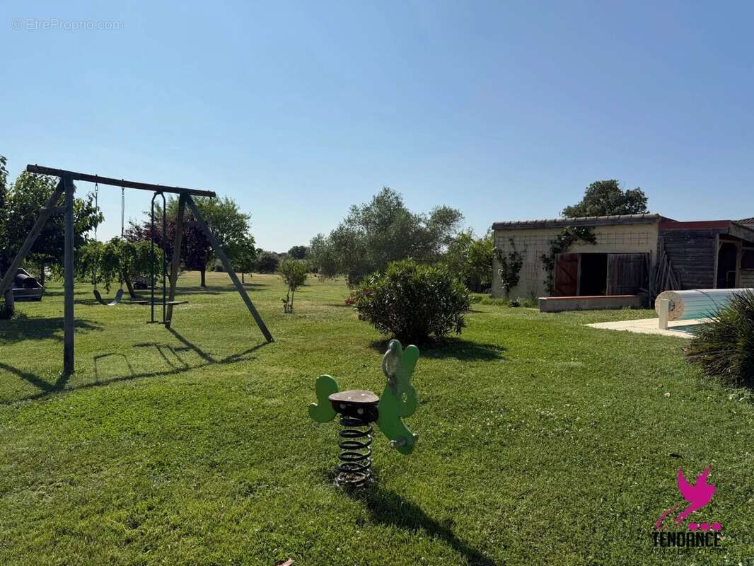 Maison à CORNEBARRIEU