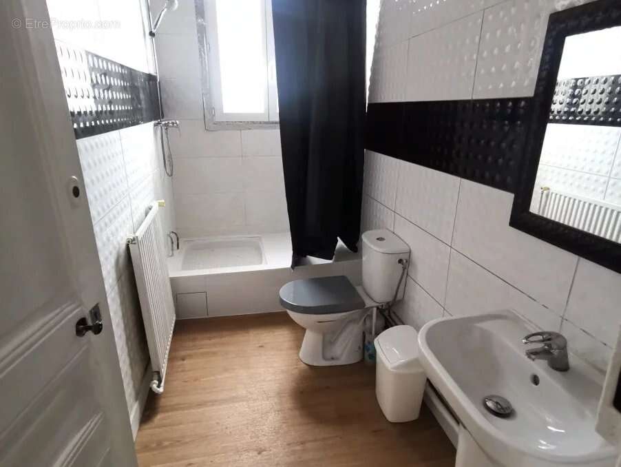 Maison à CHOISY-LE-ROI