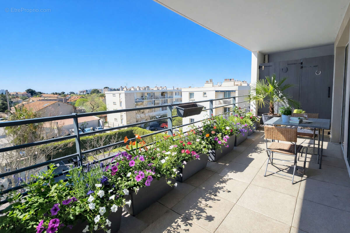 Appartement à MARSEILLE-9E