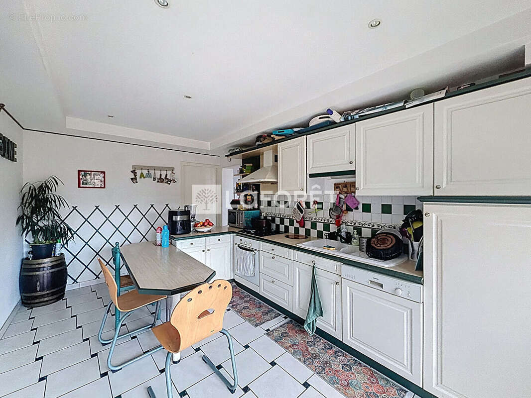 Maison à SAINT-GEORGES-DES-GROSEILLERS