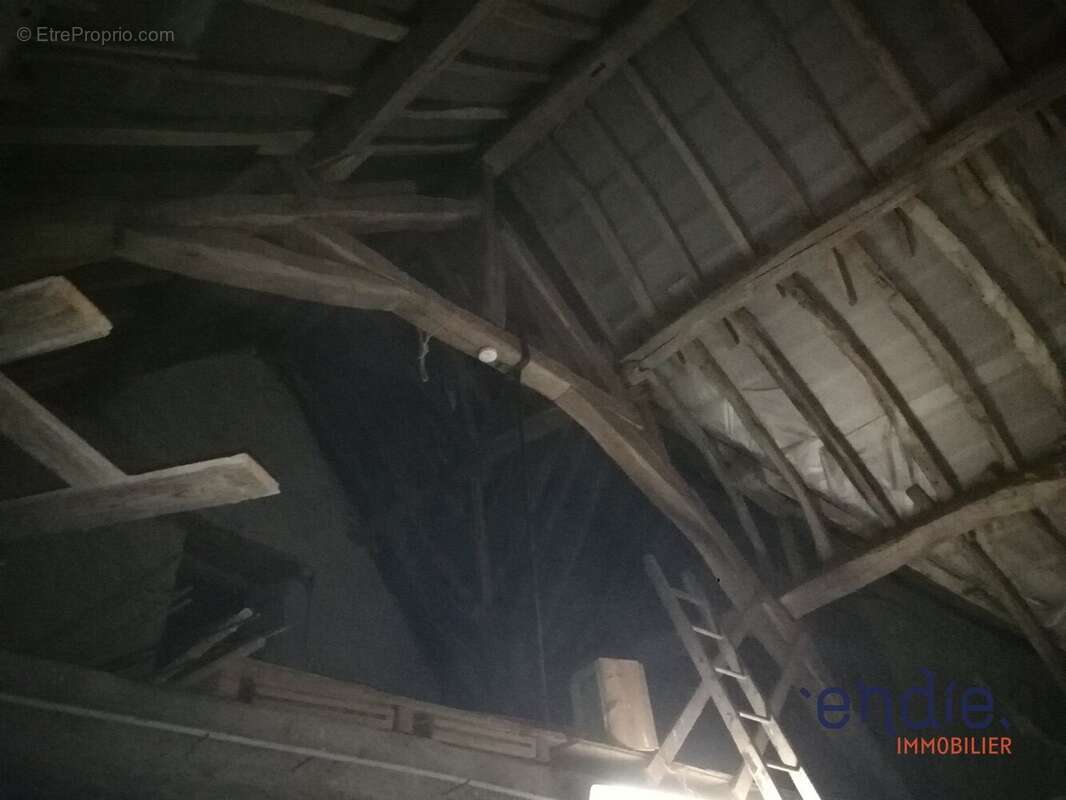 Maison à MORNAY-SUR-ALLIER