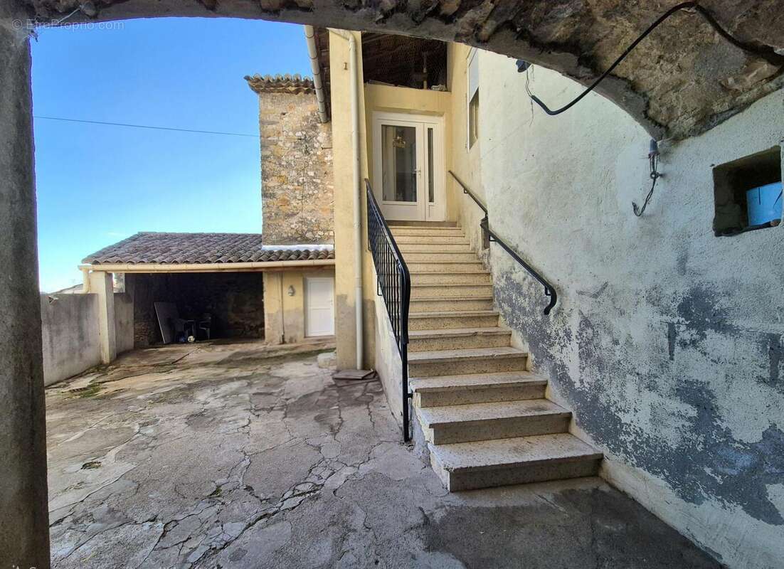 Maison à ROUSSON