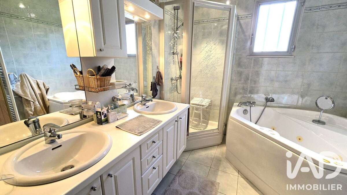 Maison 121 m² à Erce-Pres-Liffre  - photo 6