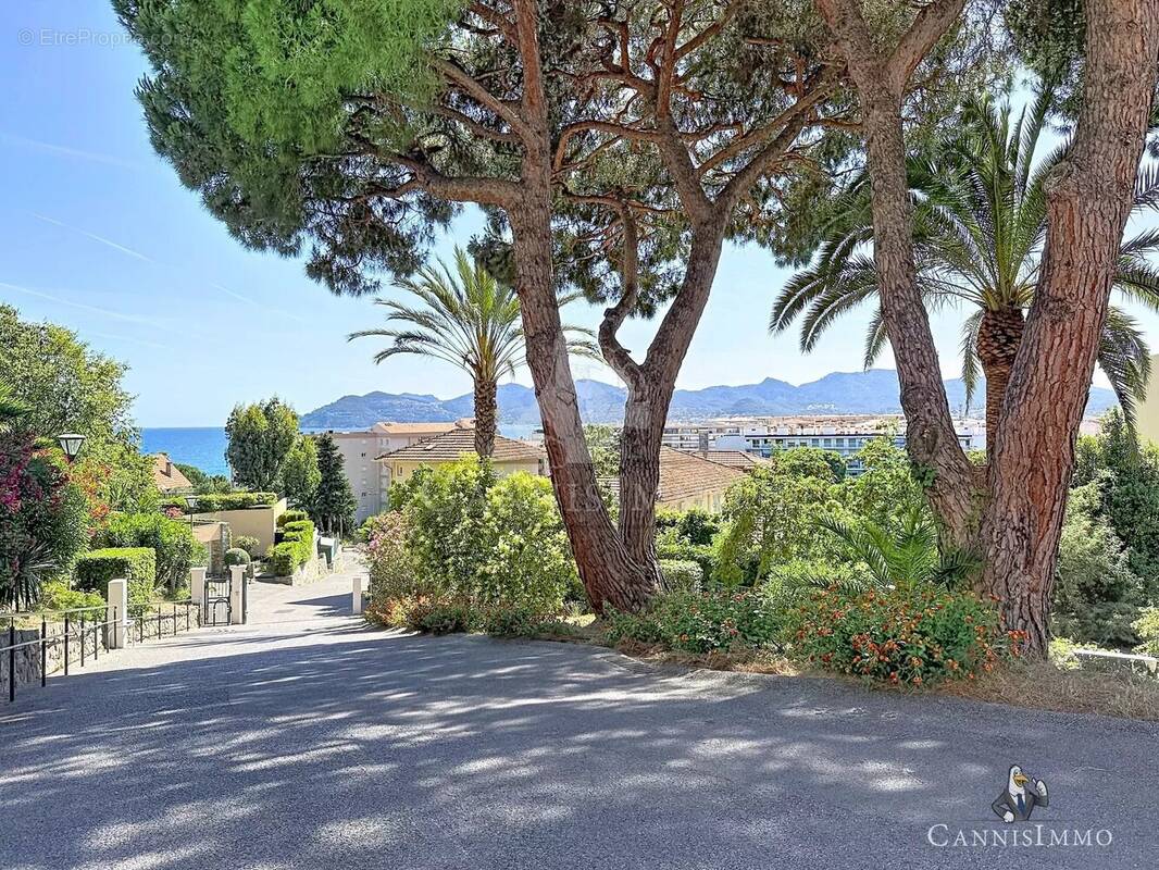 Appartement à CANNES