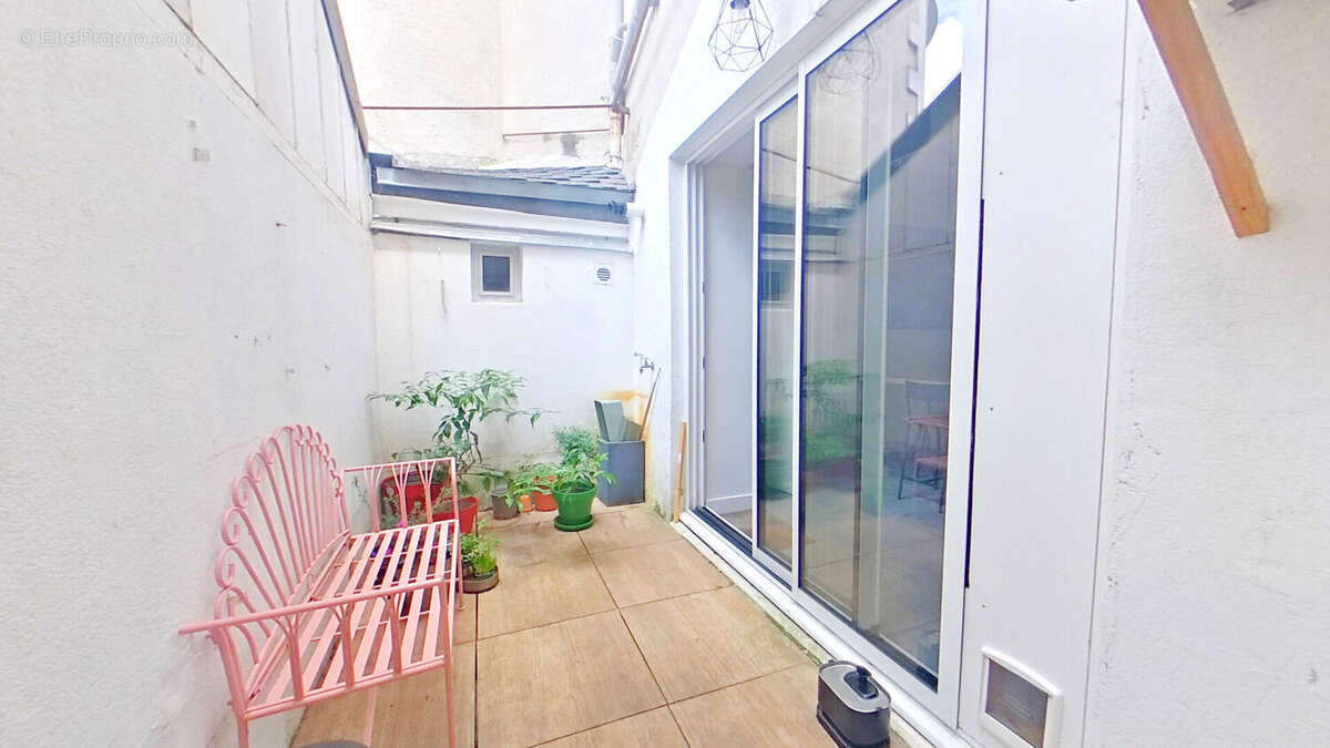 Appartement d'exception de 128 m² entièrement rénové - Charme de l'ancien et prestations contemporaines - photo 6