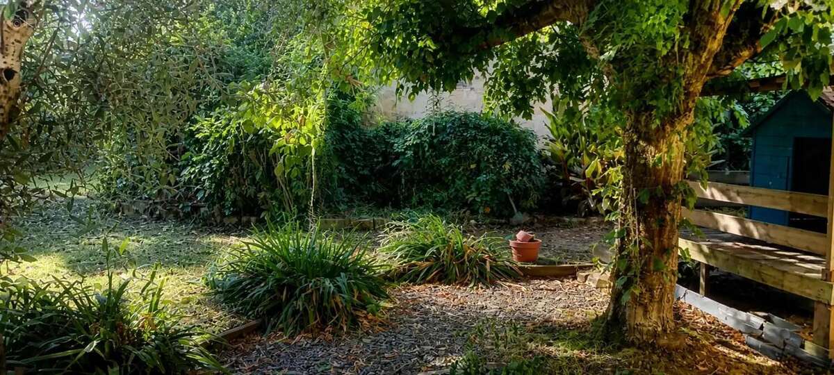 Maison de 5 pièces de 218 m² à Sainte-Terre - photo 16