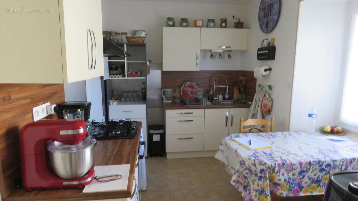 Maison à CORGNAC-SUR-L'ISLE