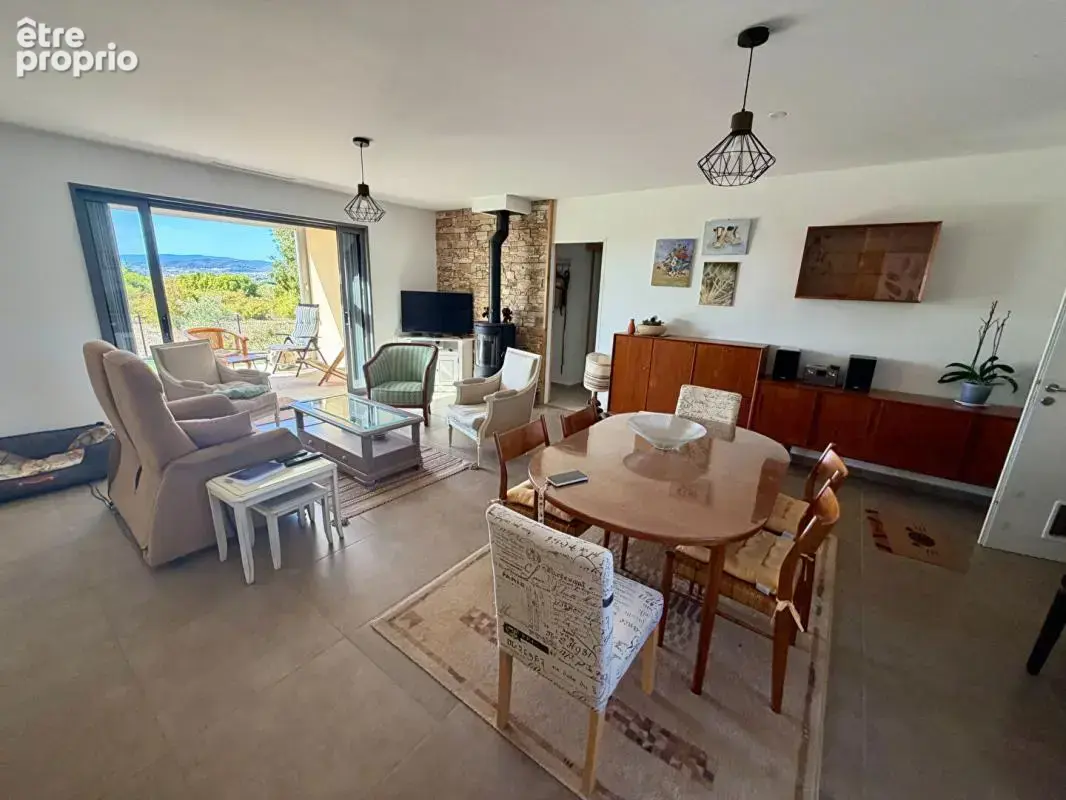 Barjac, villa contemporaine de plain-pied avec vue sur les Cévennes - photo 12