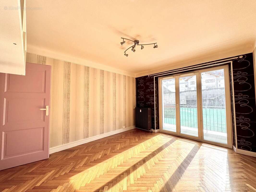 Appartement à FOURNEAUX