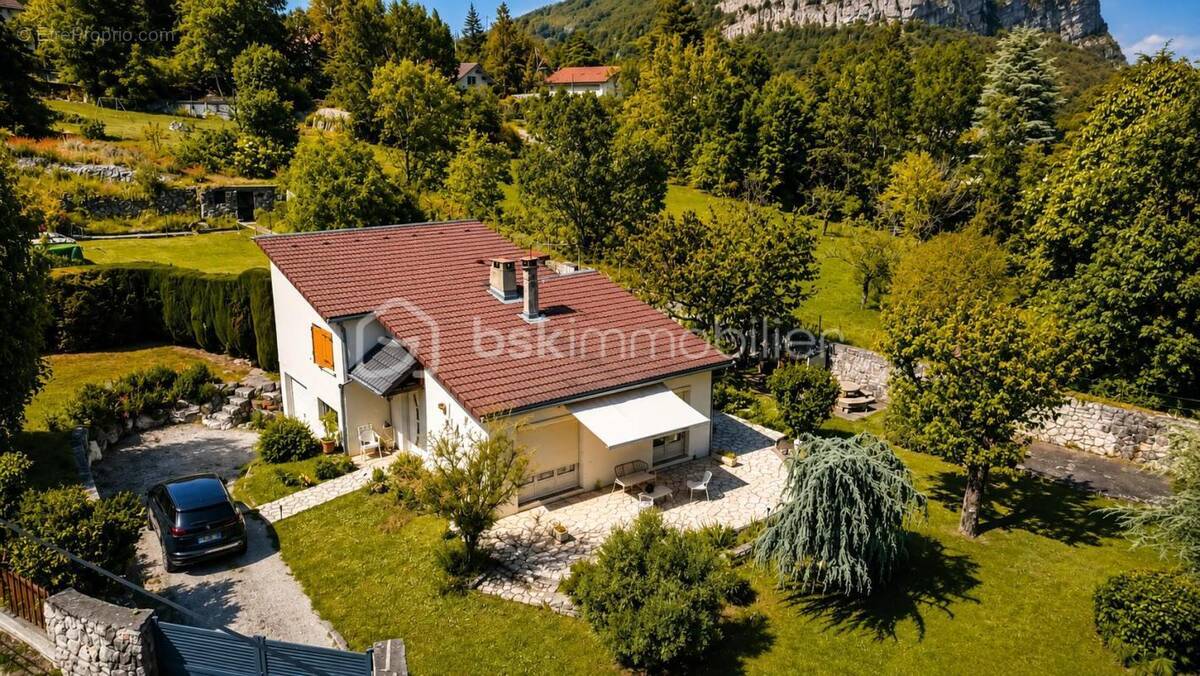 Maison à CLAIX