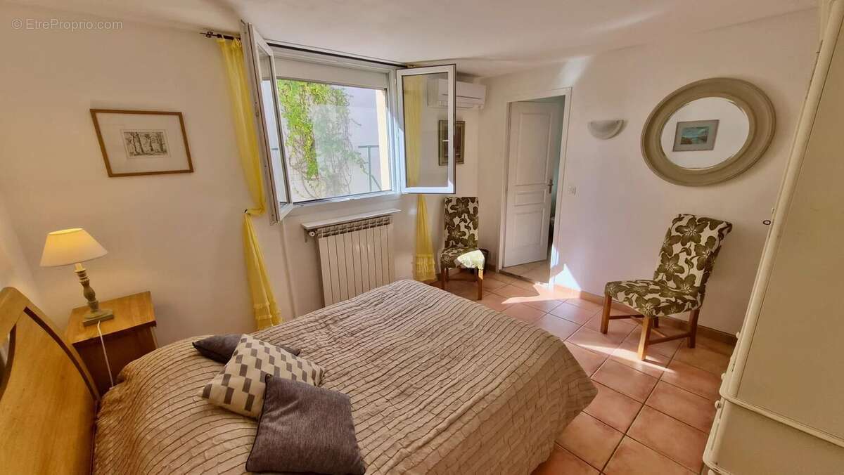 Maison à SAINT-GENIES-DE-FONTEDIT