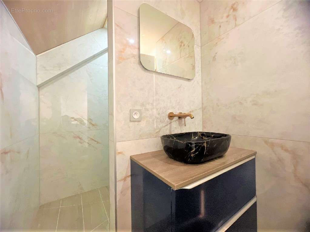 Maison à VIUZ-LA-CHIESAZ