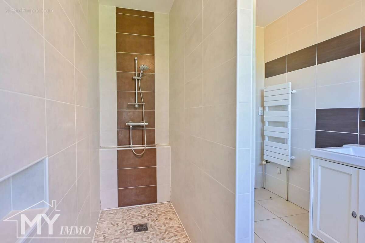 Maison à SAINT-ANTOINE-DE-BREUILH