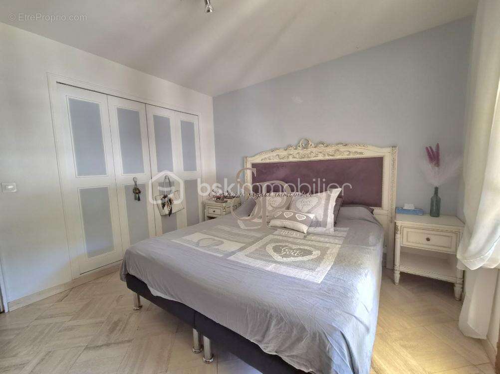 Maison à LORREZ-LE-BOCAGE-PREAUX