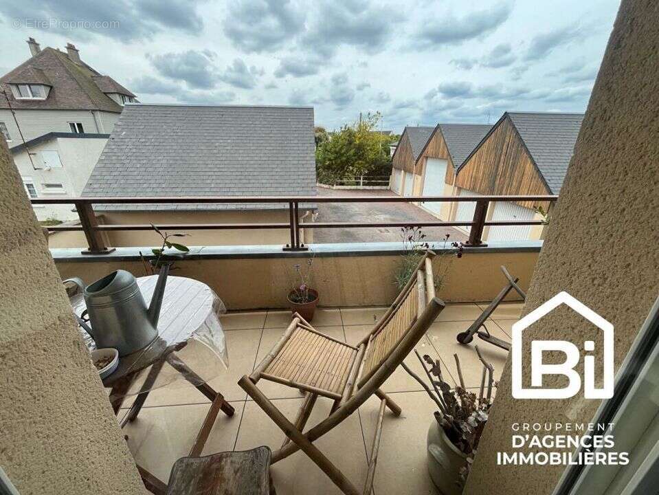 Appartement à OUISTREHAM