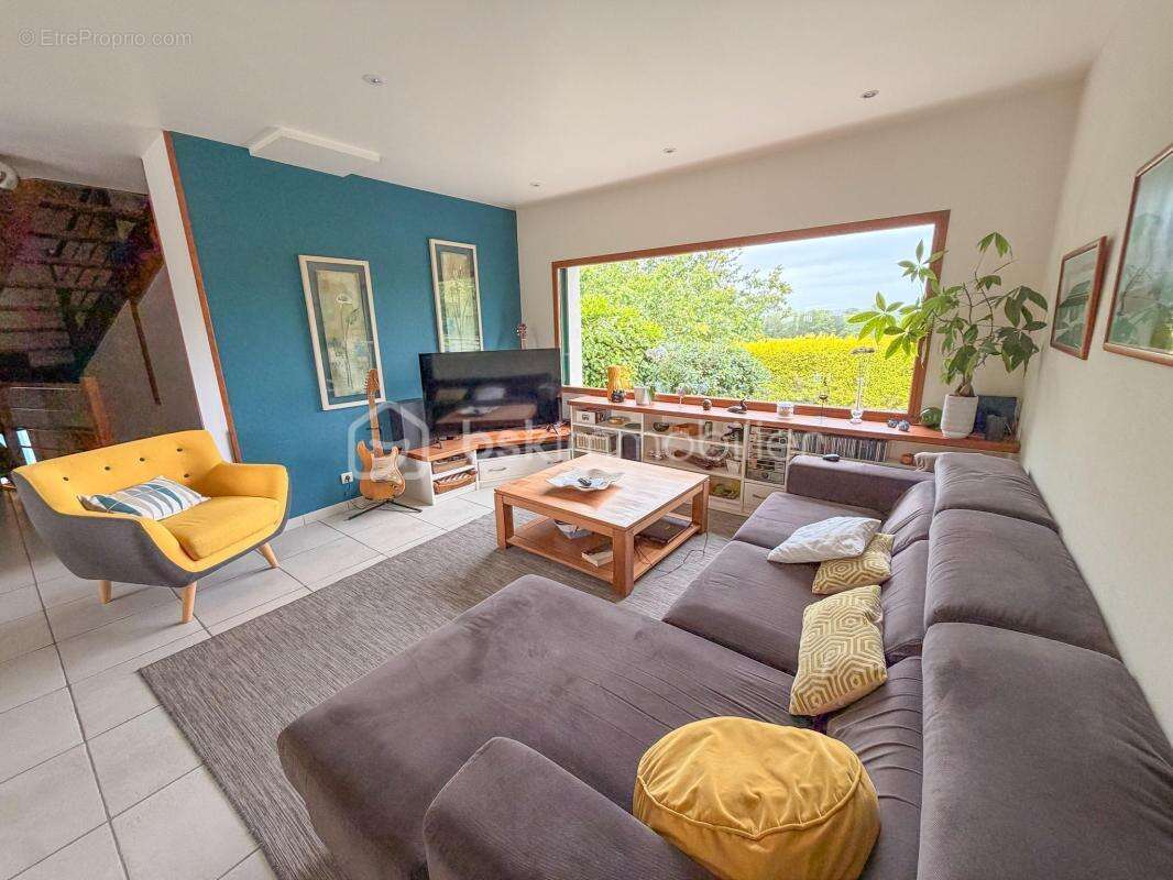 LANDEVANT - Superbe proprieté sur près de 2 hectares de terrain - Piscine - photo 5