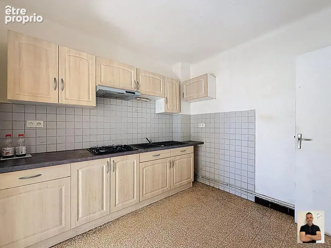 Appartement 304 m² à Tarascon  - photo 7