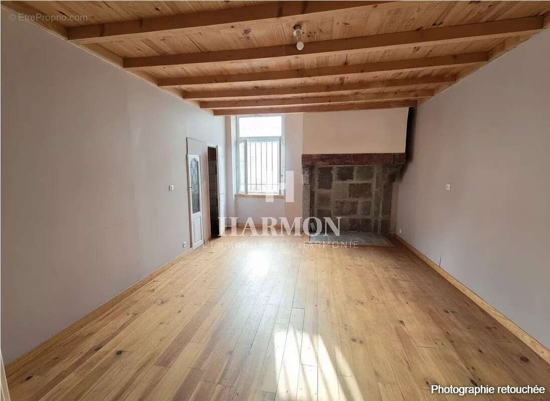 Appartement à OLORON-SAINTE-MARIE