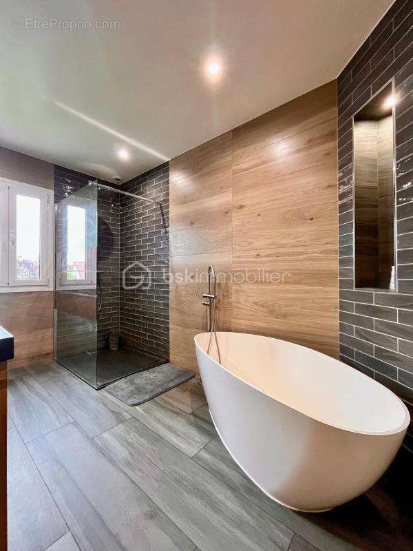 Maison à ORMESSON-SUR-MARNE