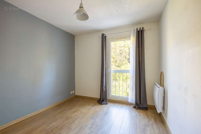Appartement à MARSEILLE-11E