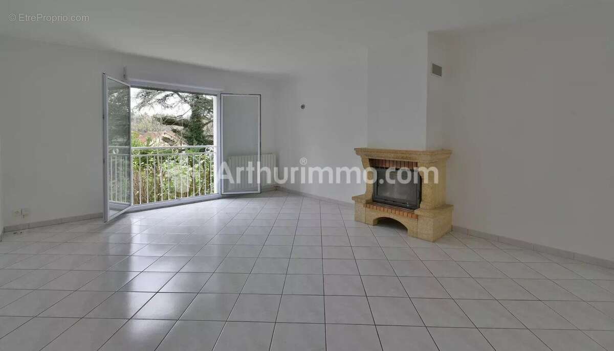 Maison à MONTASTRUC-LA-CONSEILLERE