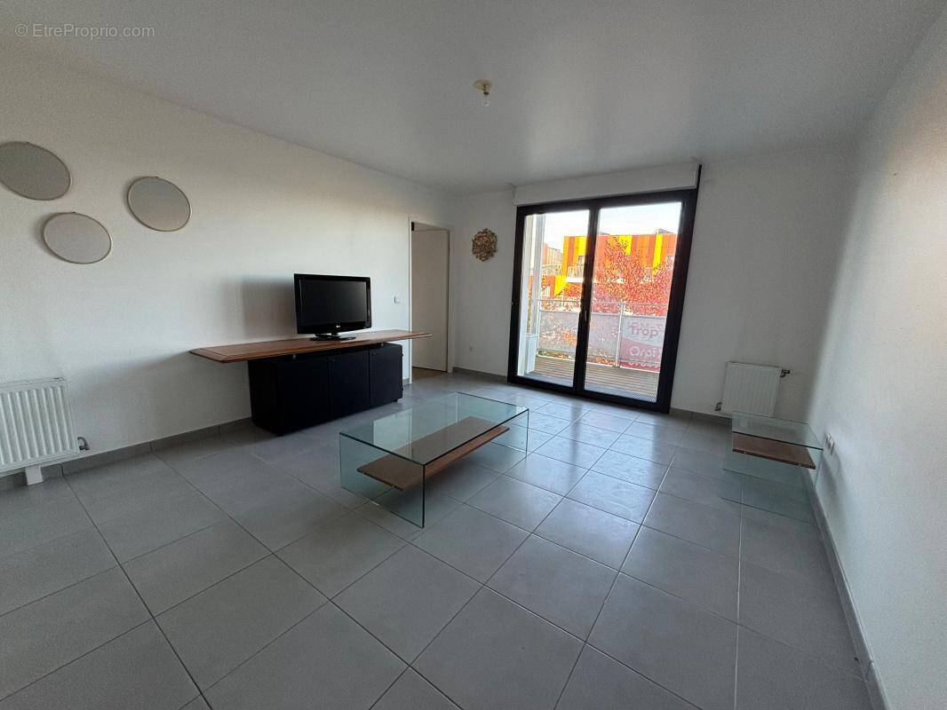 Appartement à BUSSY-SAINT-GEORGES