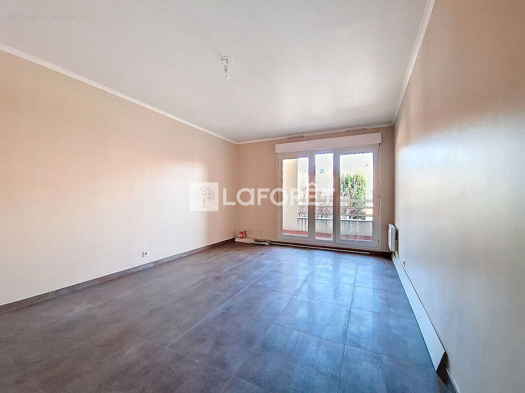 Appartement à CACHAN