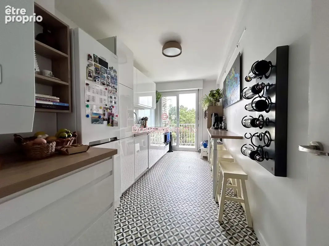 Appartement 4 pièces 77 m² à vendre à Nantes (44300) - photo 3
