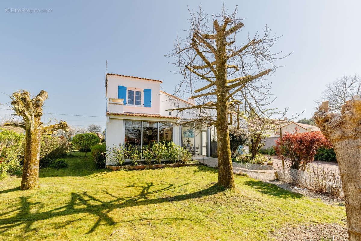 Maison à AUBIGNY