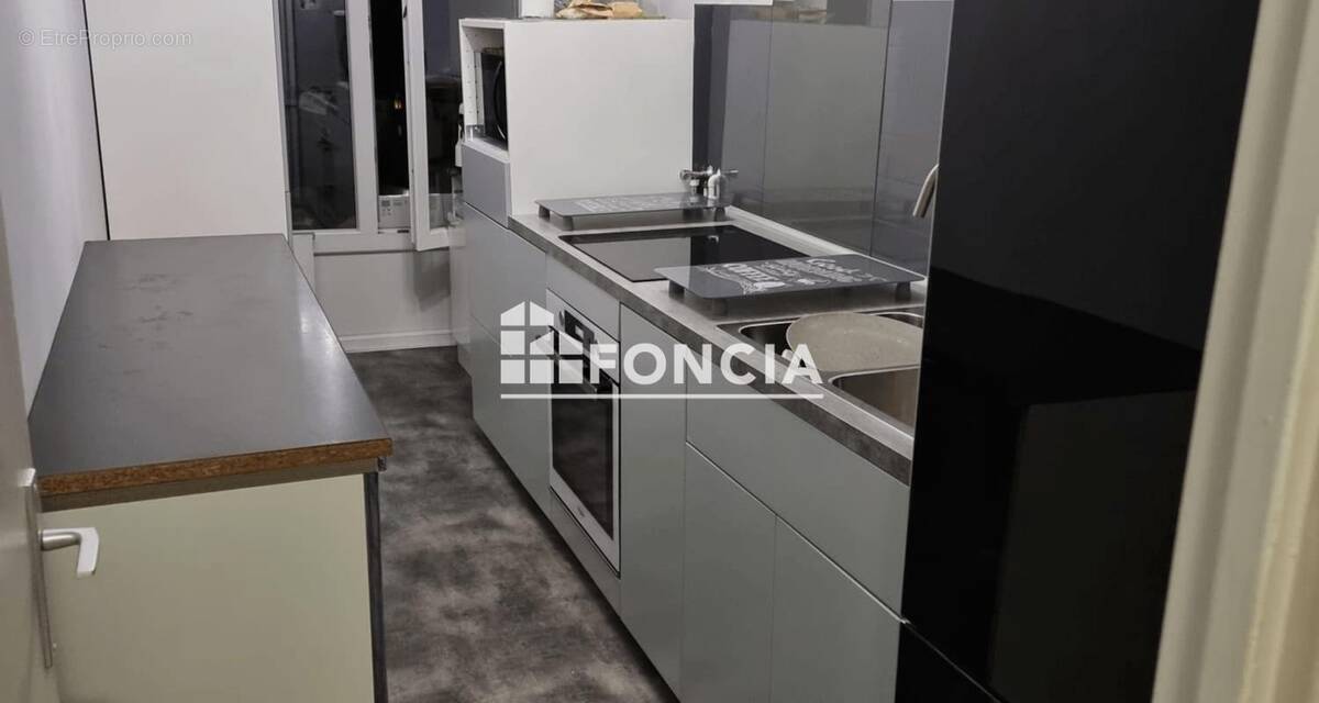 Appartement à VILLENEUVE-SAINT-GEORGES