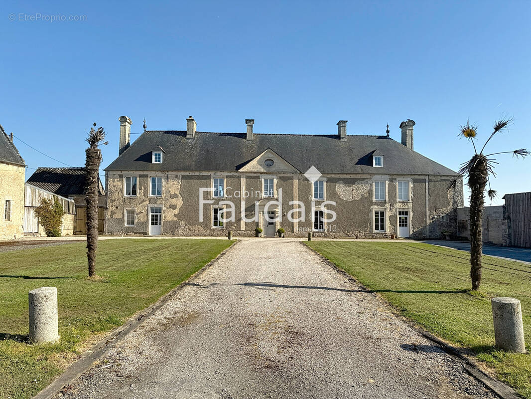Maison à ISIGNY-SUR-MER